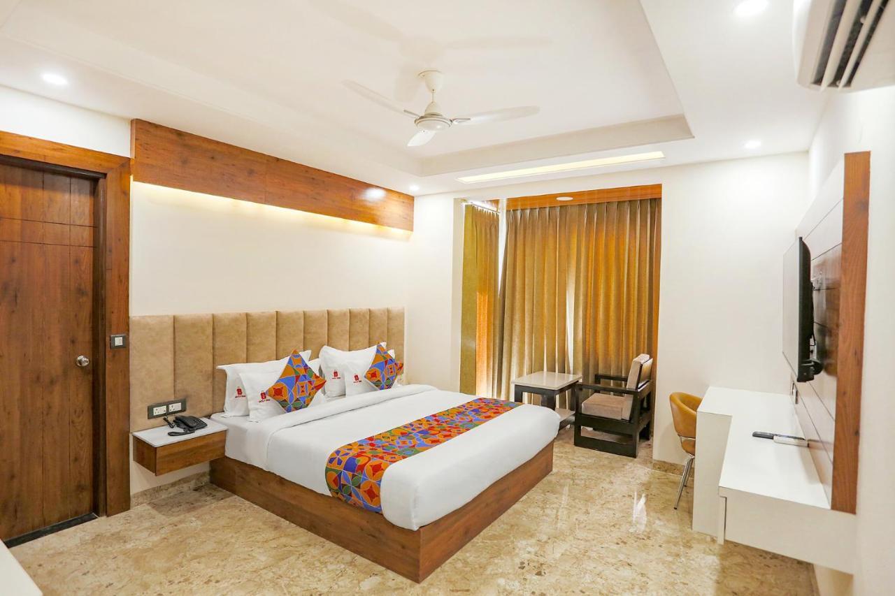 Fabhotel Golf Inn Golf Course Road Gurgaon Dış mekan fotoğraf
